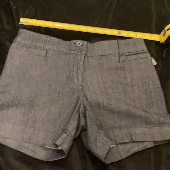 NWT - The Limited Altered “Tailored” Denim Shorts - Picture 9 of 11